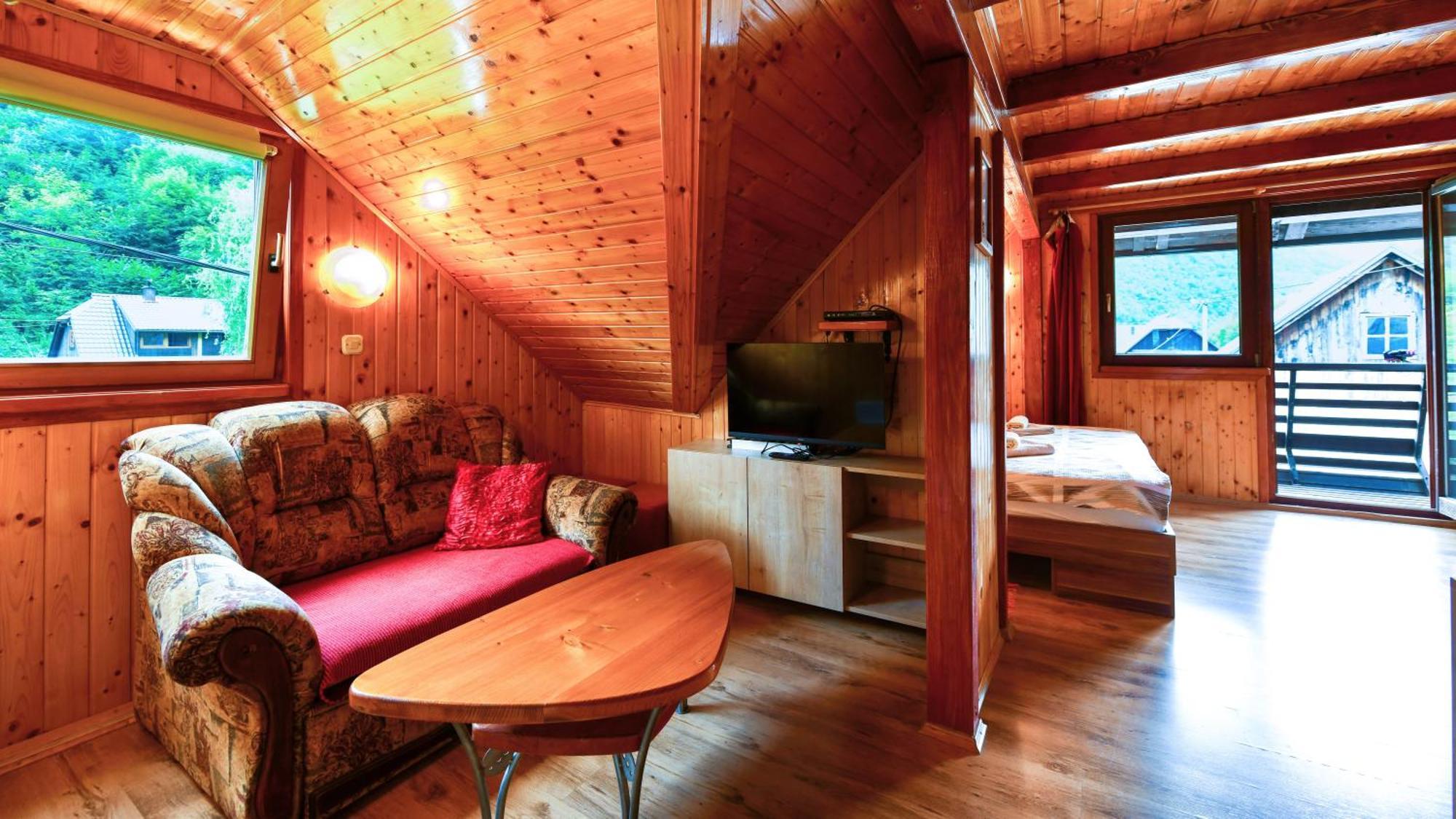 Guest House Martin Korana ภายนอก รูปภาพ